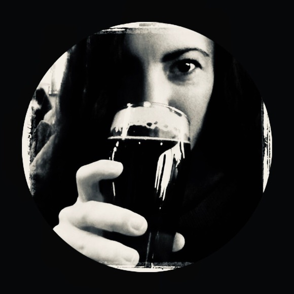 Meet your Posher, Andrea - Picture 1 of 1